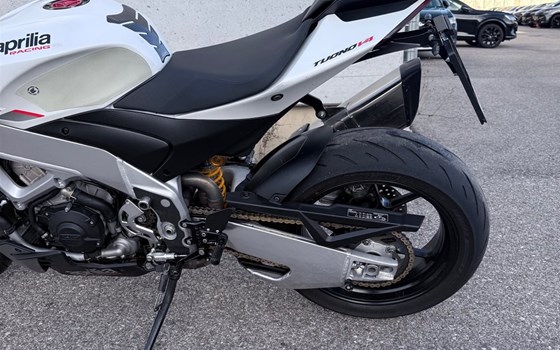 Gebrauchtmotorrad Aprilia Tuono V4 1100 - Bild 5
