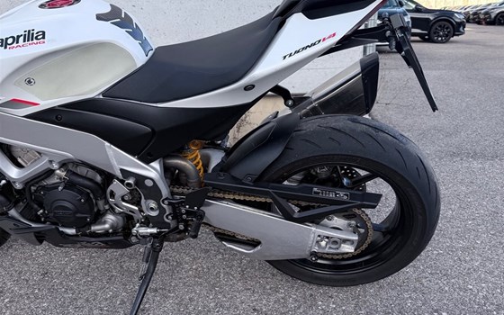 Gebrauchtmotorrad Aprilia Tuono V4 1100 - Bild 5