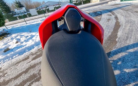 Gebrauchtmotorrad Ducati Streetfighter V2 - Bild 10