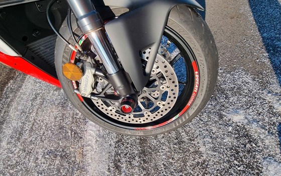 Gebrauchtmotorrad Ducati Streetfighter V2 - Bild 9