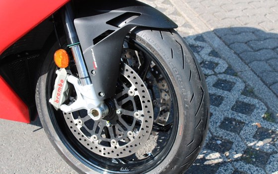 Gebrauchtmotorrad MV Agusta F3 800 Rosso - Bild 11