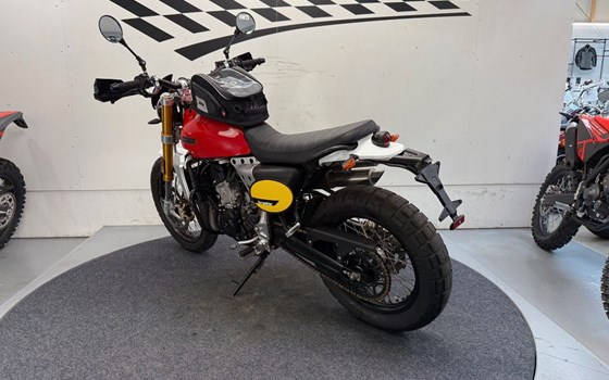 Gebrauchtmotorrad Fantic Caballero Scrambler 500 - Bild 2