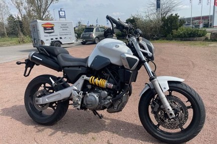 Yamaha MT-03