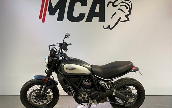 Gebrauchtmotorrad Ducati Scrambler Street Classic - Bild 7