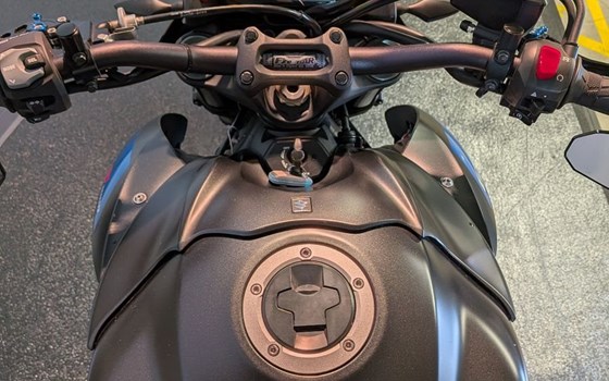 Gebrauchtmotorrad Suzuki GSX-S1000 - Bild 4