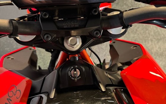 Gebrauchtmotorrad KTM 390 Duke - Bild 4