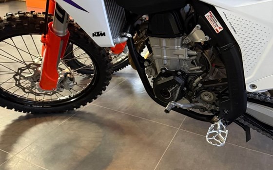Gebrauchtmotorrad KTM 450 SX-F - Bild 6