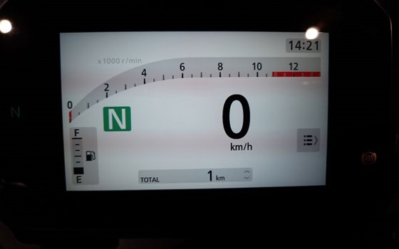 Gebrauchtmotorrad Honda CB125R - Bild 7