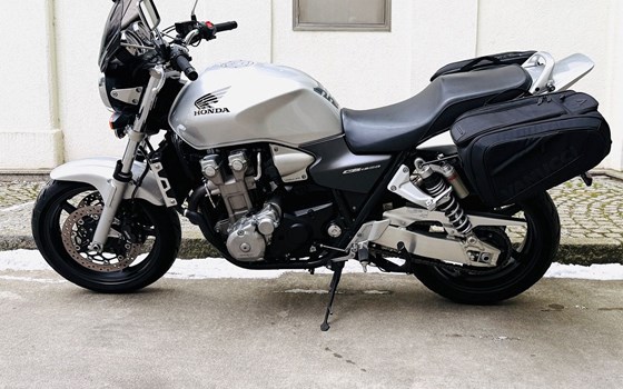 Gebrauchtmotorrad Honda CB 1300 - Bild 3