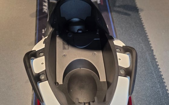 Gebrauchtmotorrad Yamaha Majesty YP250 - Bild 10