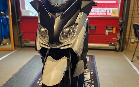 Gebrauchtmotorrad Yamaha Majesty YP250 - Bild 2