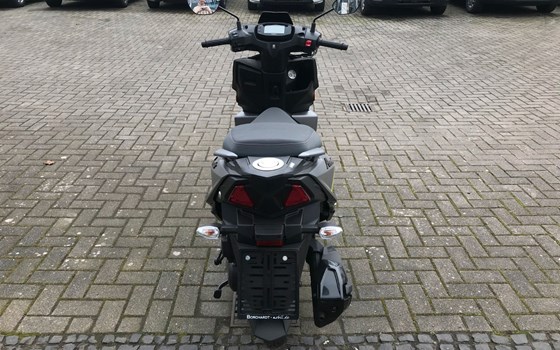 Gebrauchtmotorrad Suzuki Avenis 125 - Bild 5
