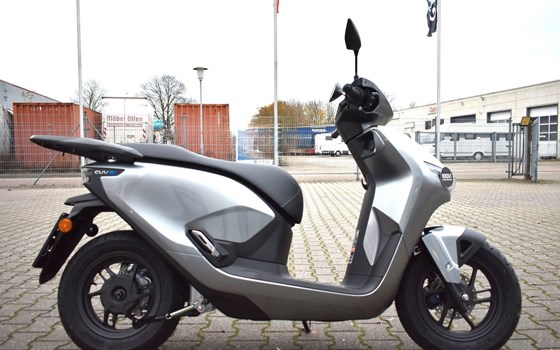 Gebrauchtmotorrad Honda CUV e: - Bild 3