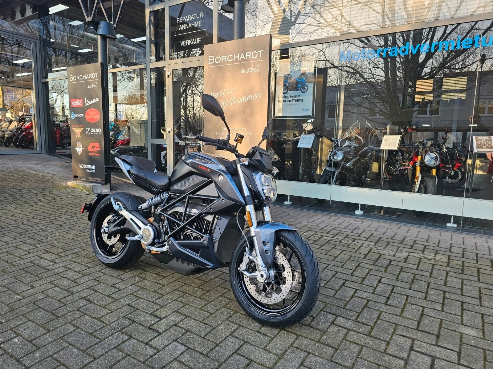 Zero SR 