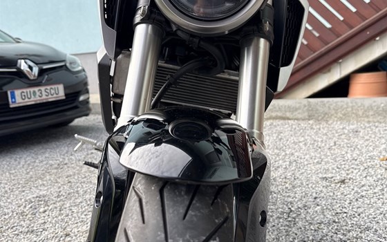 Gebrauchtmotorrad Honda CB 125 - Bild 6