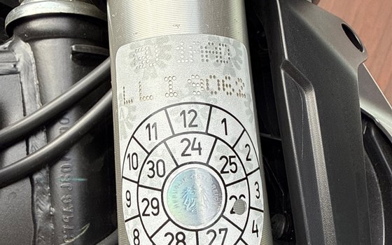 Gebrauchtmotorrad Honda CB 125 - Bild 7