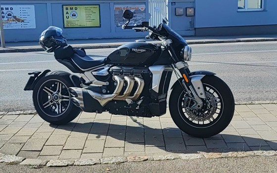 Gebrauchtmotorrad Triumph Rocket 3 GT - Bild 2
