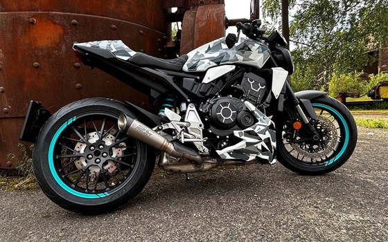 Gebrauchtmotorrad Honda CB 1000 R - Bild 12