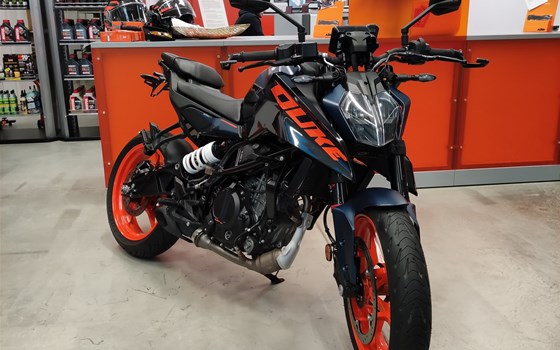 Gebrauchtmotorrad KTM 125 Duke - Bild 1