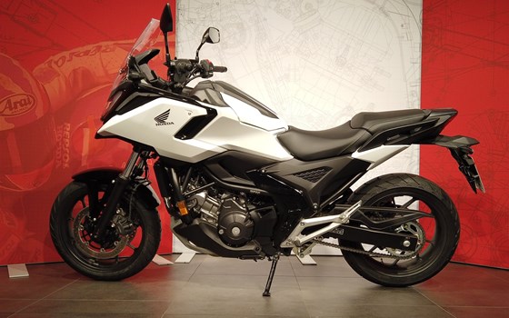 Gebrauchtmotorrad Honda NC750X DCT - Bild 4