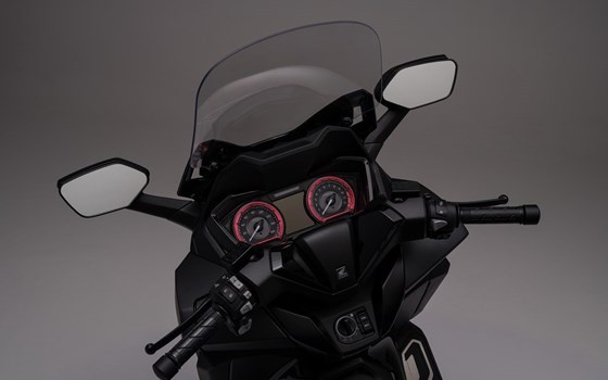 Gebrauchtmotorrad Honda Forza 125 - Bild 21