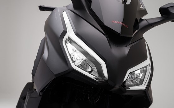 Gebrauchtmotorrad Honda Forza 125 - Bild 8