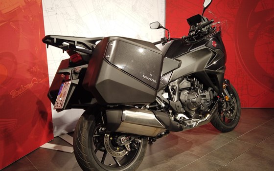 Gebrauchtmotorrad Honda NT1100 DCT Electronic Suspension - Bild 3