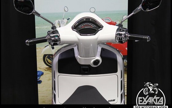 Neufahrzeug Vespa GTS 125 Super - Bild 11