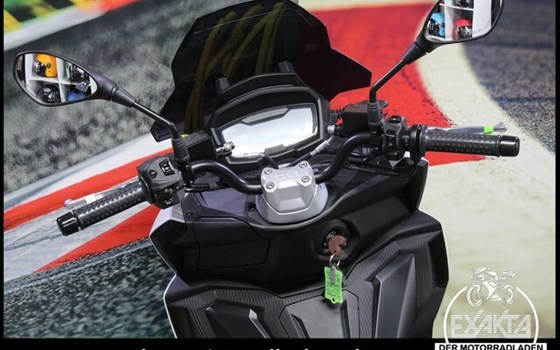 Neufahrzeug Aprilia SR GT 125 - Bild 10