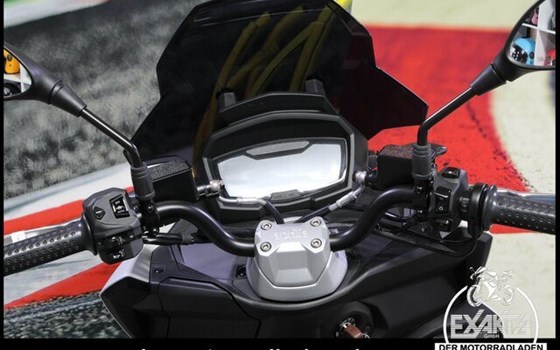 Neufahrzeug Aprilia SR GT 125 - Bild 11