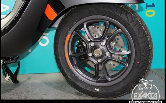 Neufahrzeug Vespa GTS 125 Super Sport - Bild 20