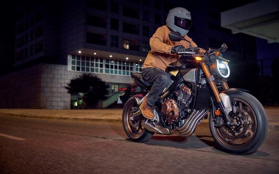 Neufahrzeug Honda CB650R E-Clutch - Bild 14