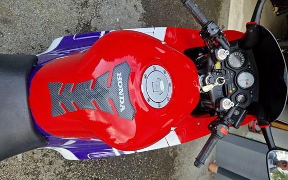 Gebrauchtmotorrad Honda CBR 600 F - Bild 3