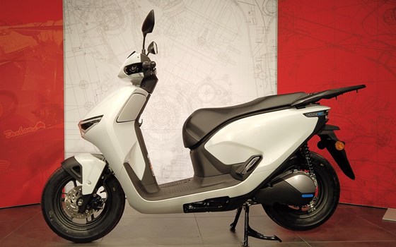 Gebrauchtmotorrad Honda CUV e: - Bild 4