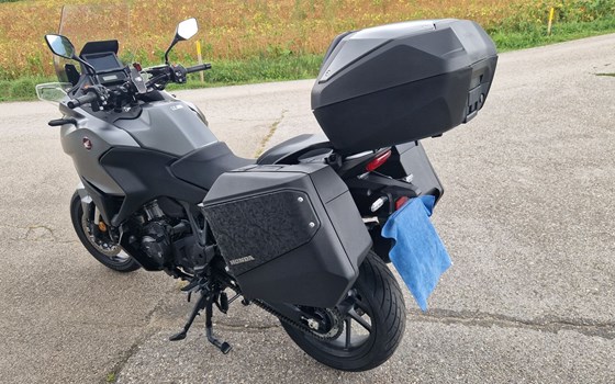 Gebrauchtmotorrad Honda NT1100 DCT - Bild 2