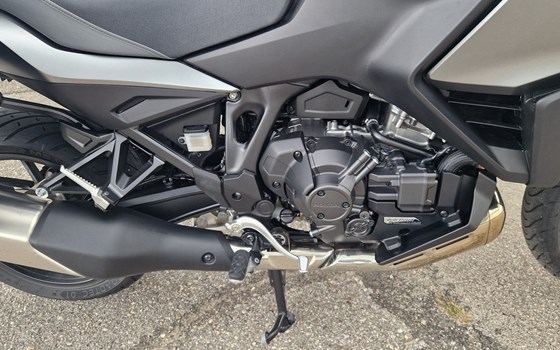 Gebrauchtmotorrad Honda NT1100 DCT - Bild 7