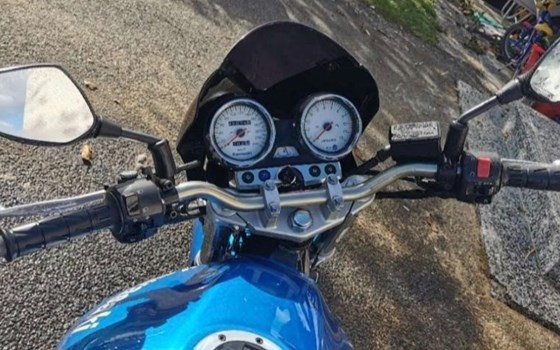 Gebrauchtmotorrad Kawasaki ZR-7 - Bild 5