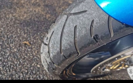 Gebrauchtmotorrad Kawasaki ZR-7 - Bild 8