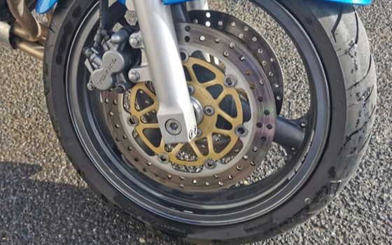 Gebrauchtmotorrad Kawasaki ZR-7 - Bild 9