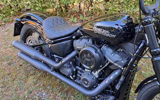 Gebrauchtmotorrad Harley-Davidson Softail Street Bob FXBB - Bild 20