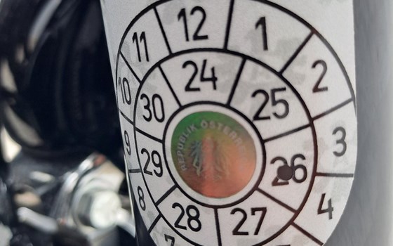 Gebrauchtmotorrad Harley-Davidson Softail Street Bob FXBB - Bild 4