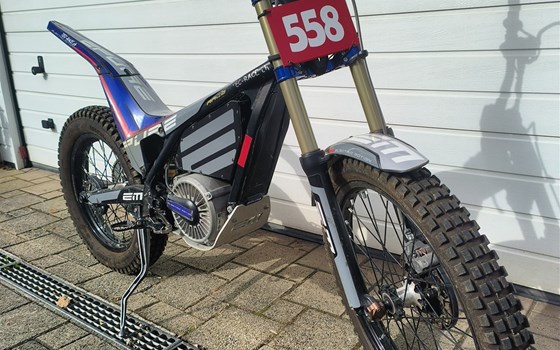 Motorrad Occasion EM EPURE Race - Bild 11