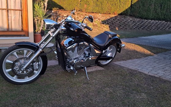 Gebrauchtmotorrad Honda VTX 1300 - Bild 2