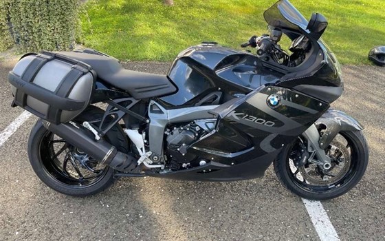 Gebrauchtmotorrad BMW K 1300 S - Bild 1