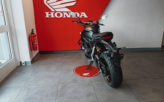Gebrauchtmotorrad Honda CB 1000 R - Bild 5