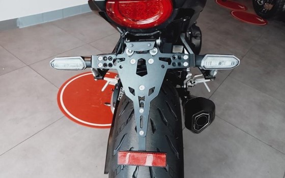 Gebrauchtmotorrad Honda CB 1000 R - Bild 9