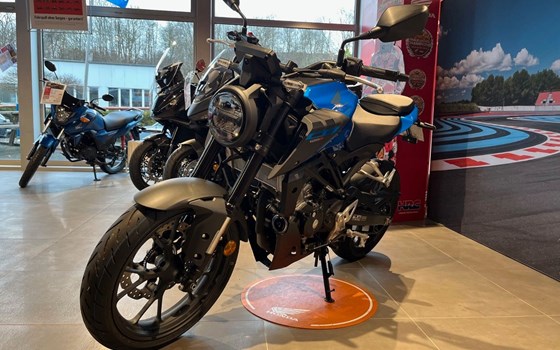 Gebrauchtmotorrad Honda CB125R - Bild 4