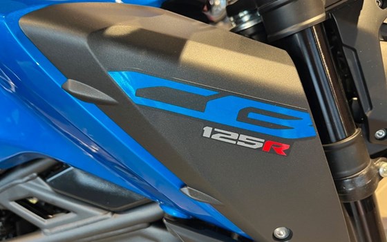 Gebrauchtmotorrad Honda CB125R - Bild 9