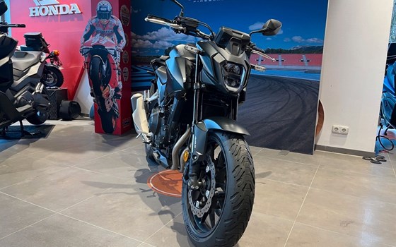 Gebrauchtmotorrad Honda CB500 Hornet - Bild 9