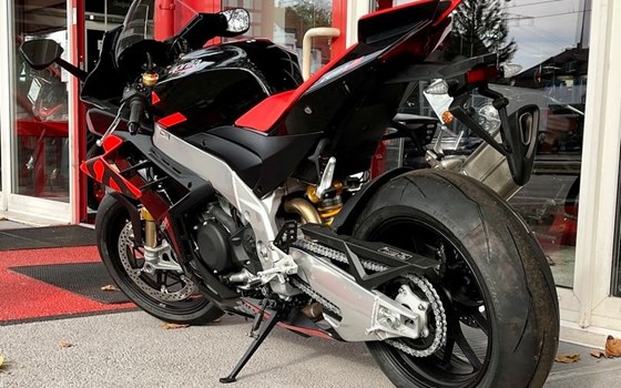 Gebrauchtmotorrad Aprilia RSV 4 Factory - Bild 7